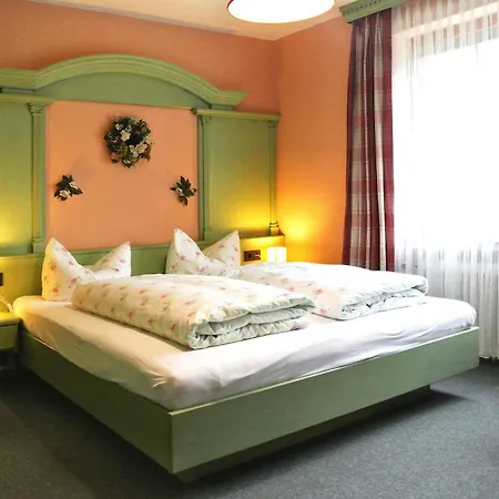 Garni Traunbachhaeusl Szálloda 3*